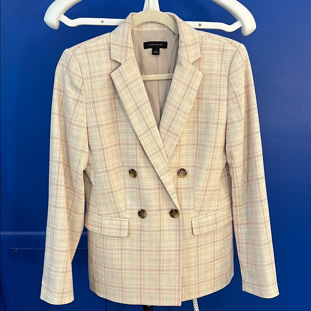 Ann Taylor Tan Beige Plaid Double Breasted Blazer with Notched Lapel